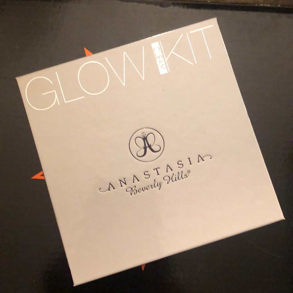 Anastasia Glow Kit Gleam